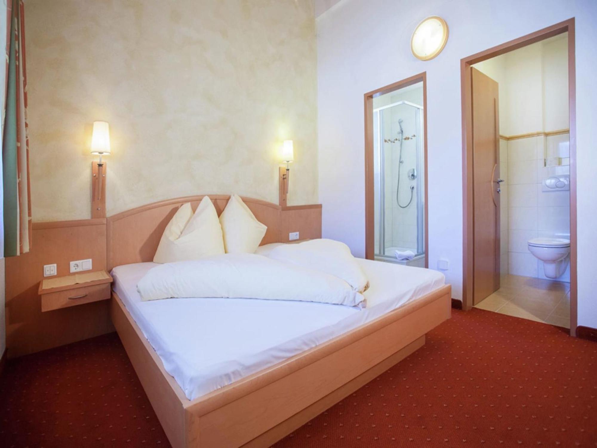 שטום Attractive Holiday Home In Kaltenbach On The Ski Slope מראה חיצוני תמונה