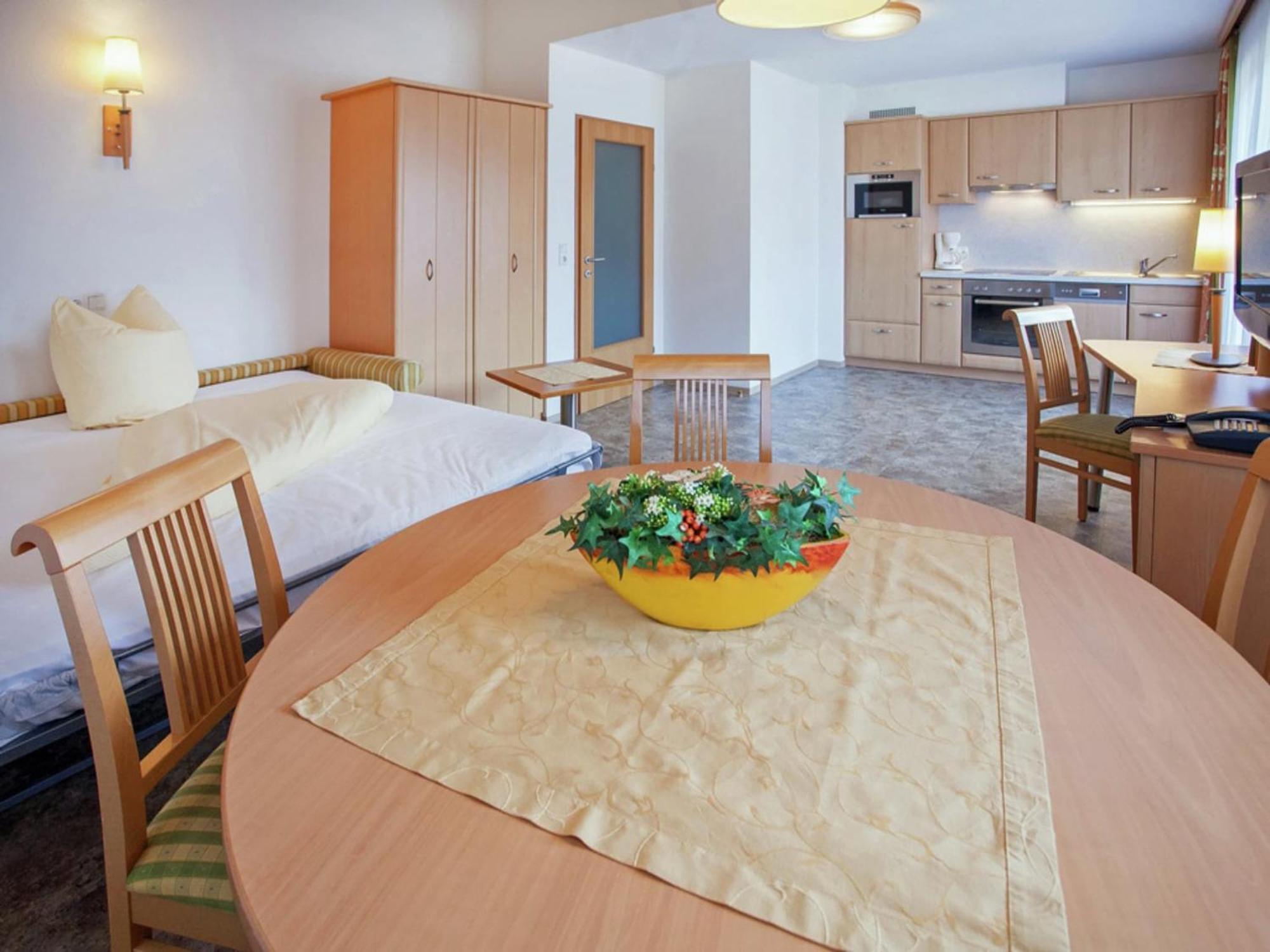 שטום Attractive Holiday Home In Kaltenbach On The Ski Slope מראה חיצוני תמונה