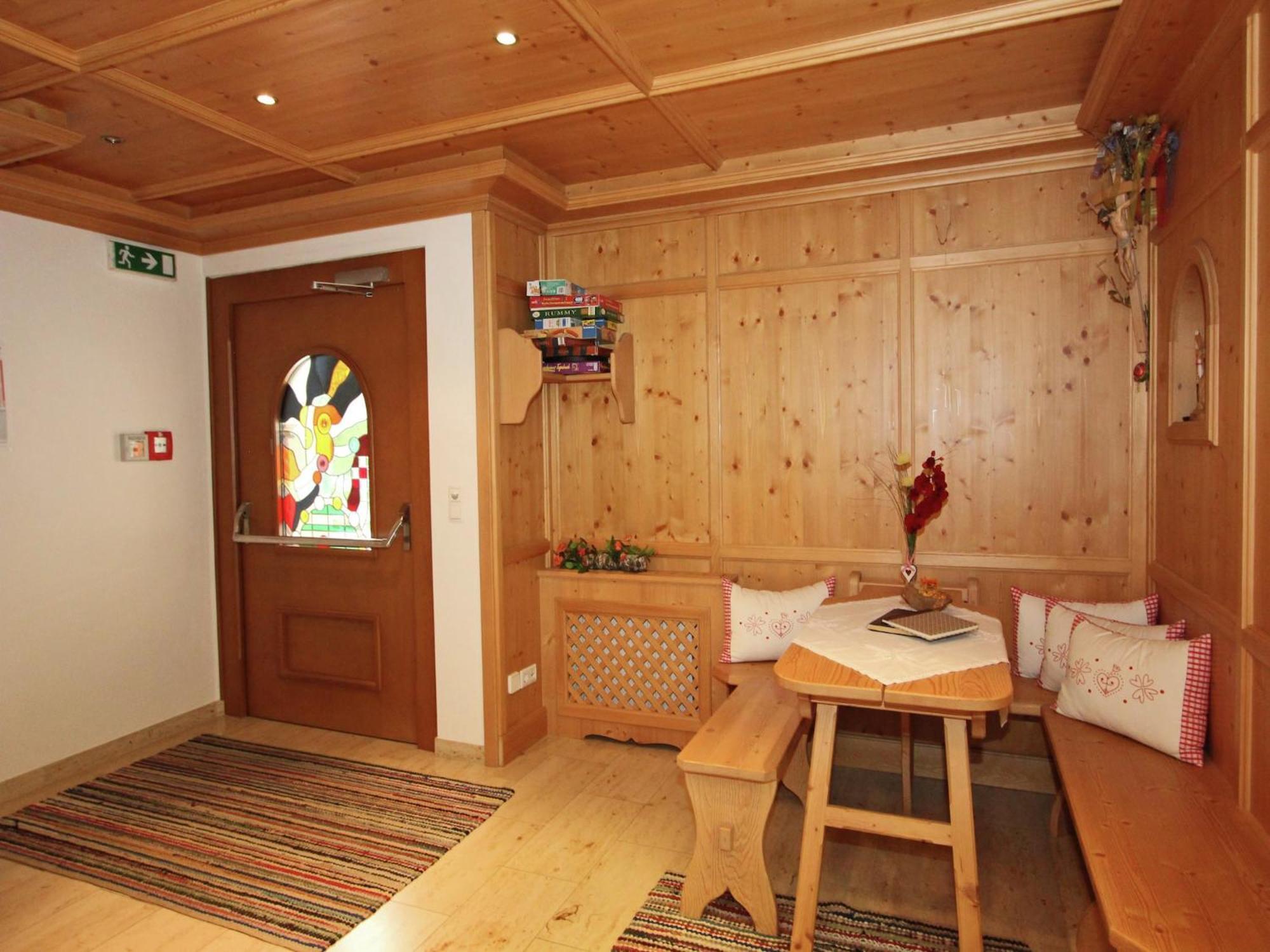 שטום Attractive Holiday Home In Kaltenbach On The Ski Slope מראה חיצוני תמונה